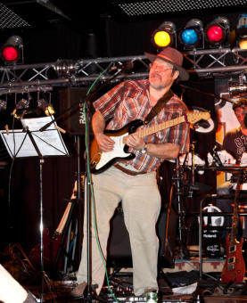 Markus "Wasti" Weber, Leadgitarre, Gesang